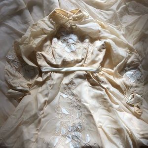 Vintage wedding dress 1940-1950